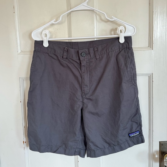 Patagonia men’s gray organic cotton short size 31 - Picture 1 of 5